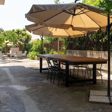 Casa Alma - Al Centro Di Con Spazio Esterno Ferienhaus